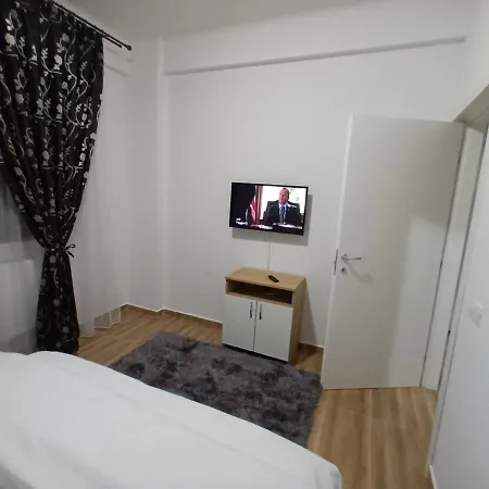 Apartamento Roxy Cu 3 *